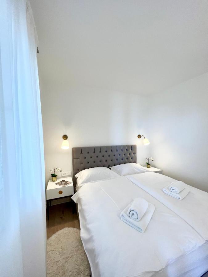 Seaview Pool Apartment-Lumiere, Island Hvar-Gdinj 外观 照片